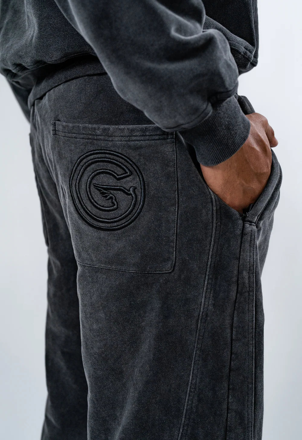 WASHED" BLACK SWEATPANTS